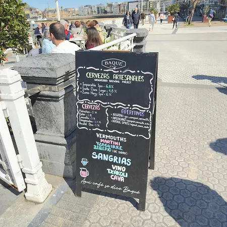 Apartment Pioxii Center