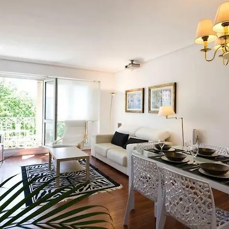 Apartment Pioxii Center